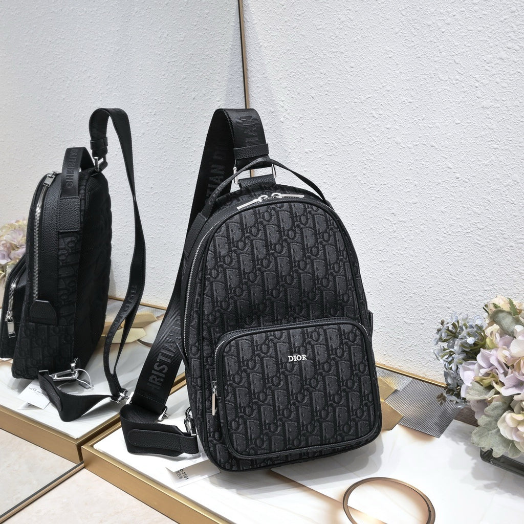 DIOR - Men’s Homme Oblique Jacquard Crossbody bag