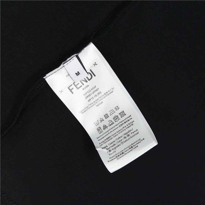 FENDI - T-shirt