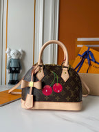 LOUIS VUITTON - Lv x TM nano alma