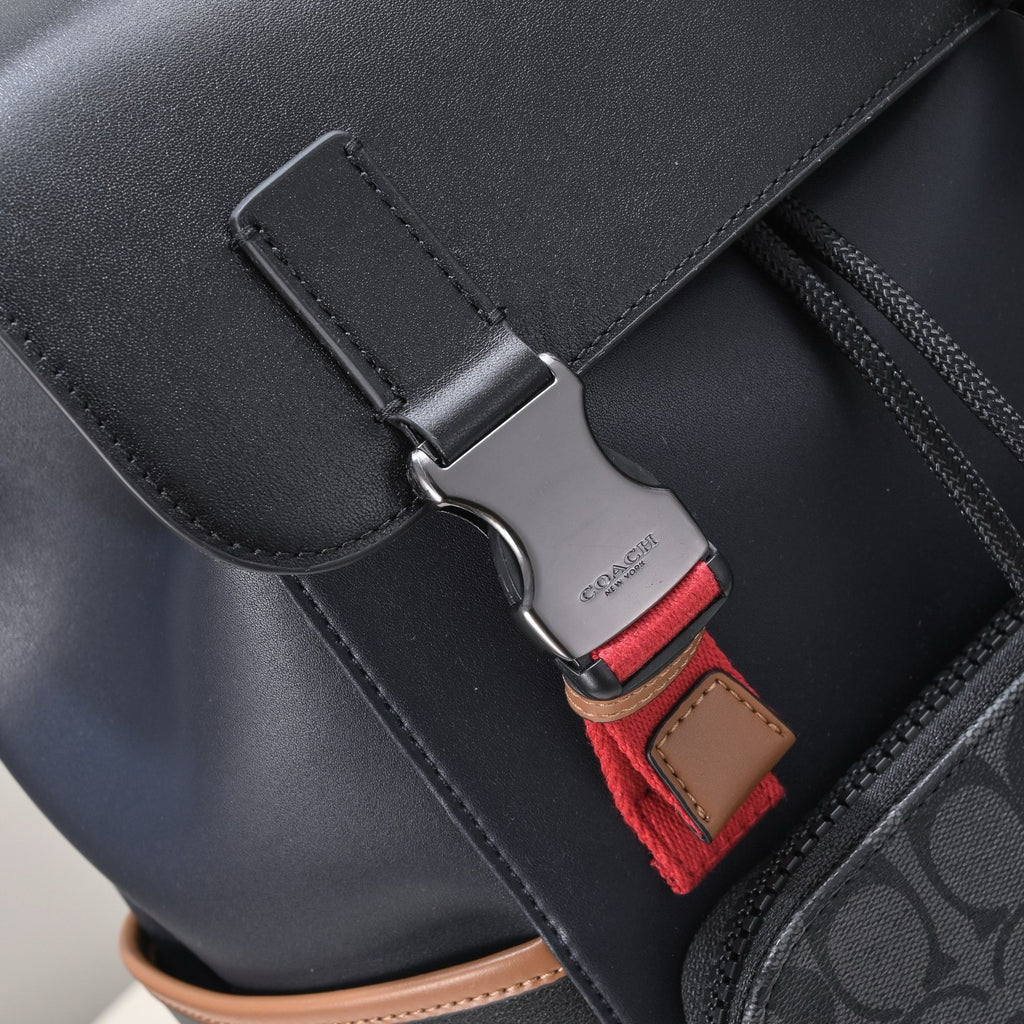 COACH - Hitch Backpack