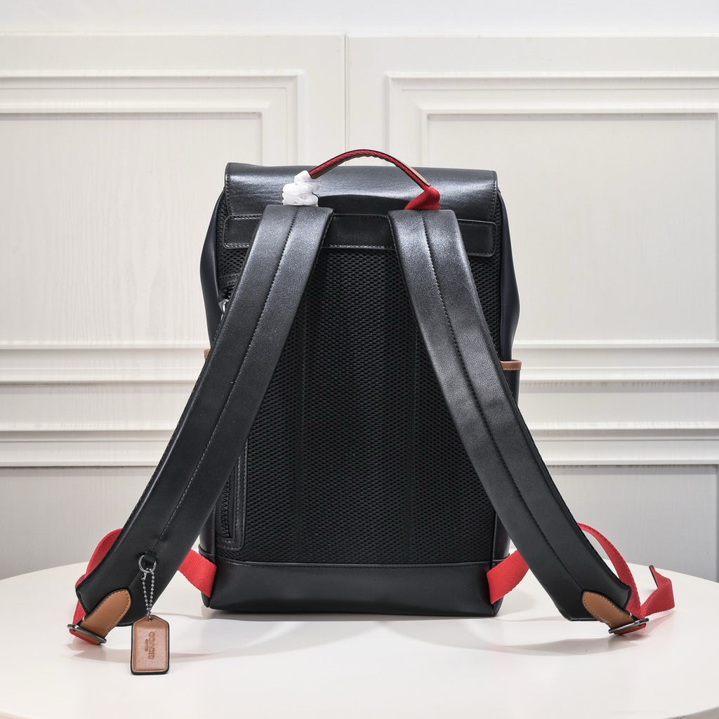 COACH - Hitch Backpack