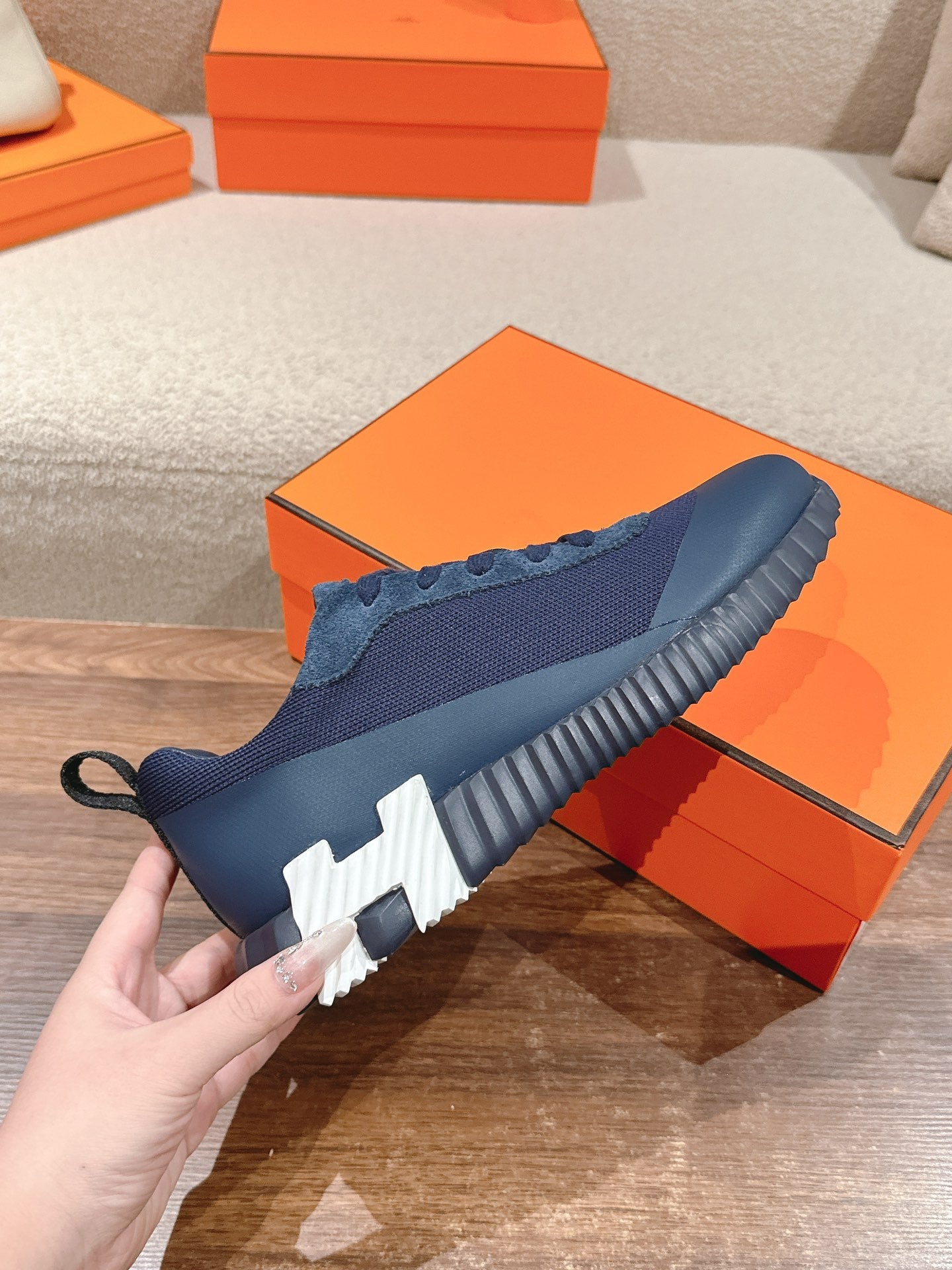 HERMES - Bouncing sneakers