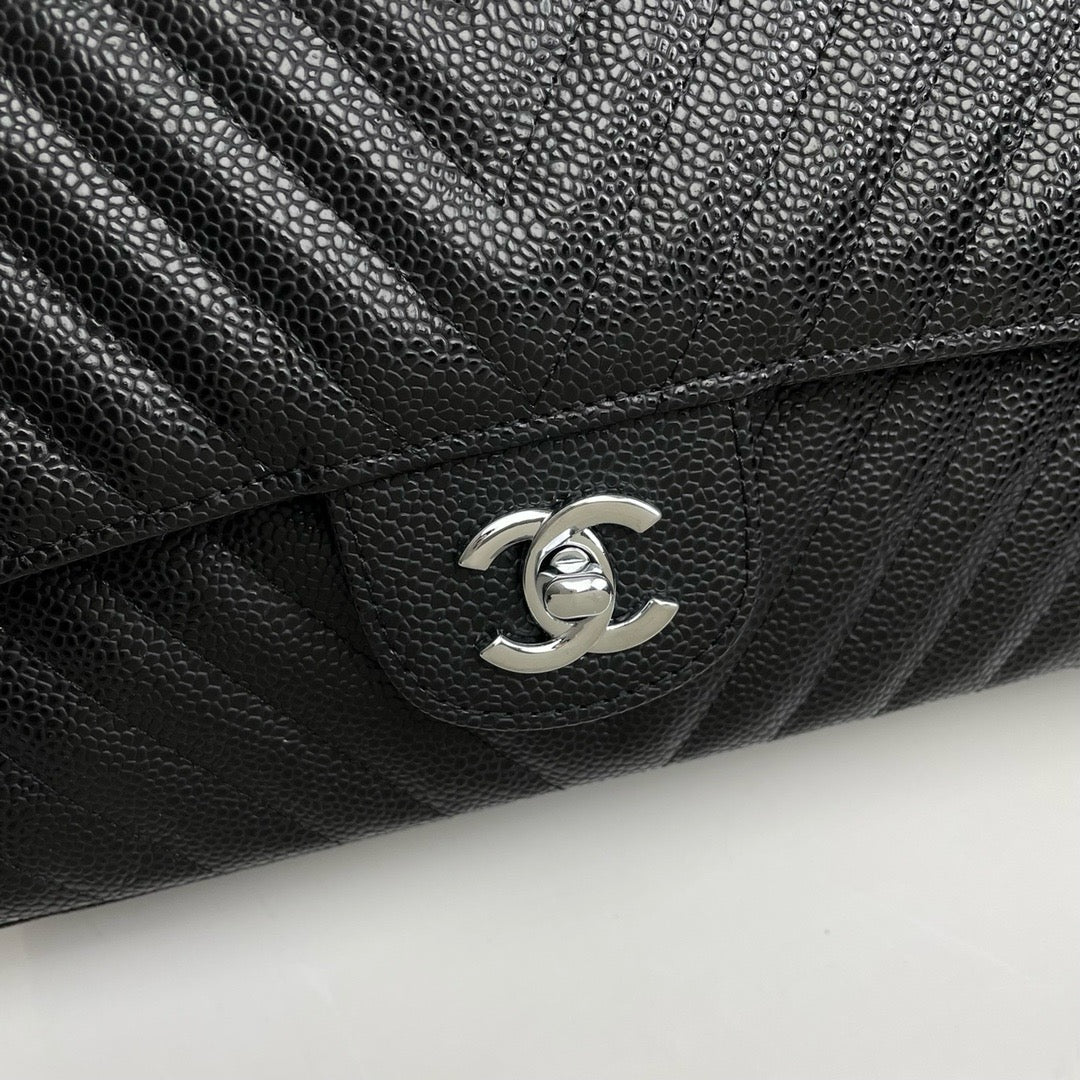 CHANEL - Classic Crush Mini Flap