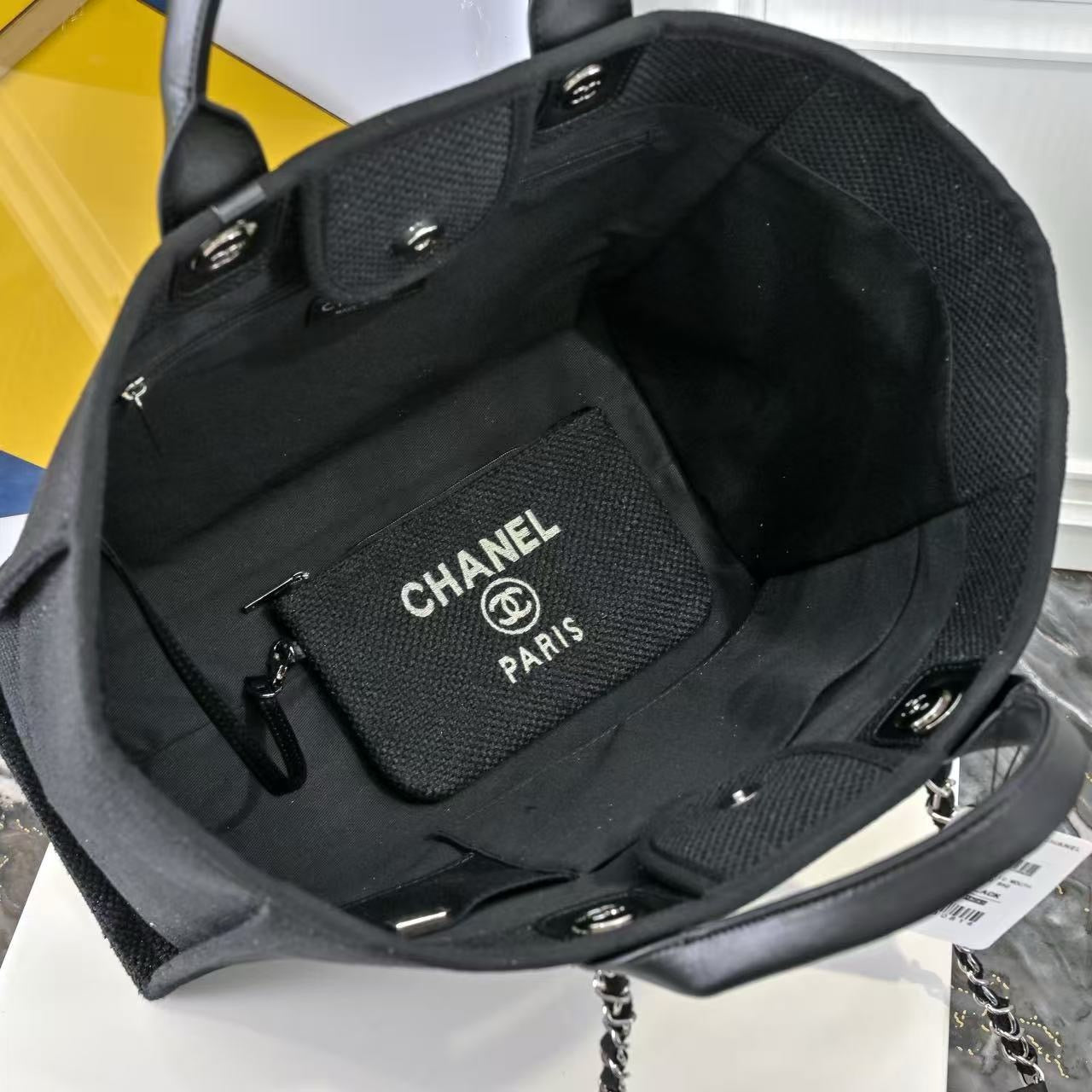 CHANEL - Deauville Bag