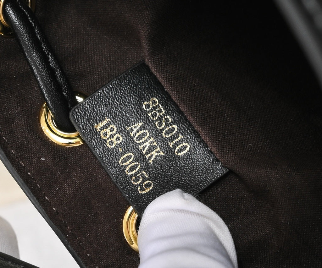 FENDI - Mon Tresor Bucket Bag
