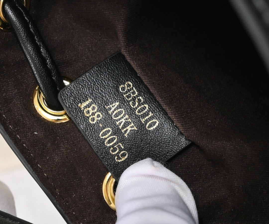 FENDI - Mon Tresor Bucket Bag