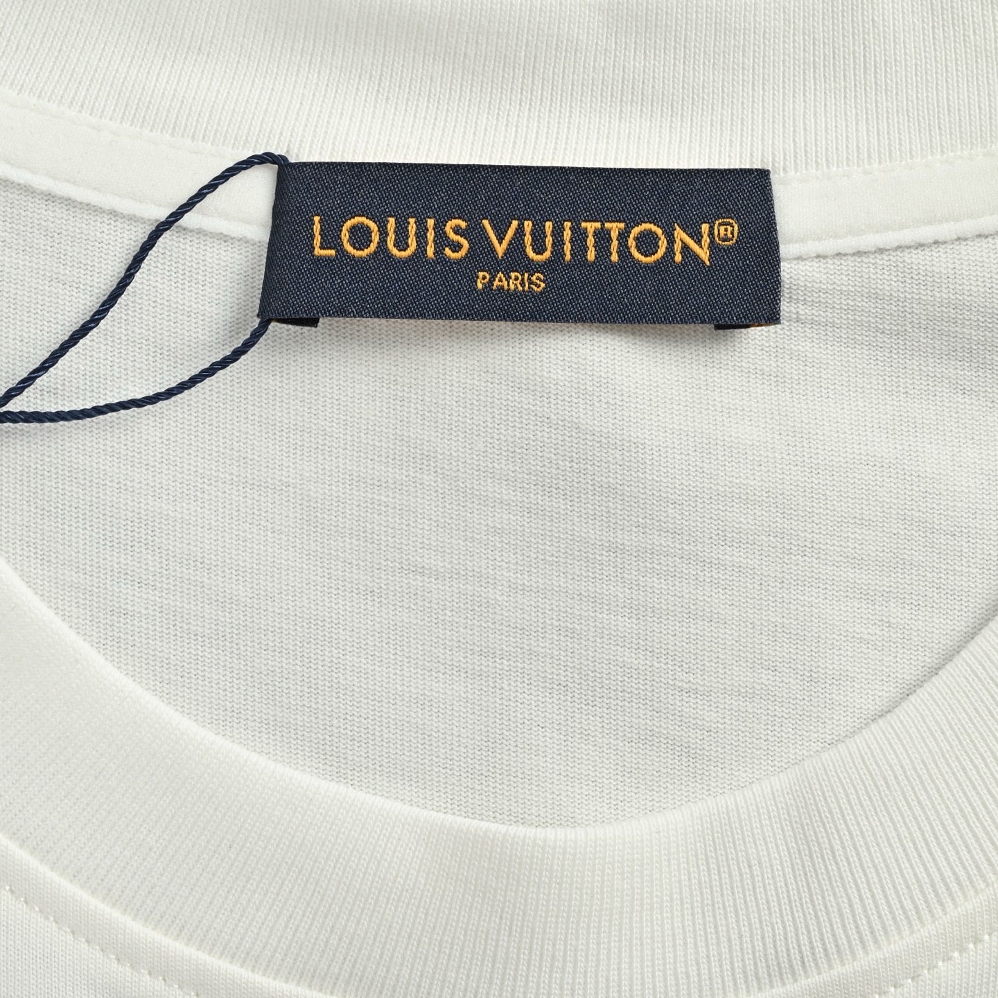 LOUIS VUITTON - T-shirt