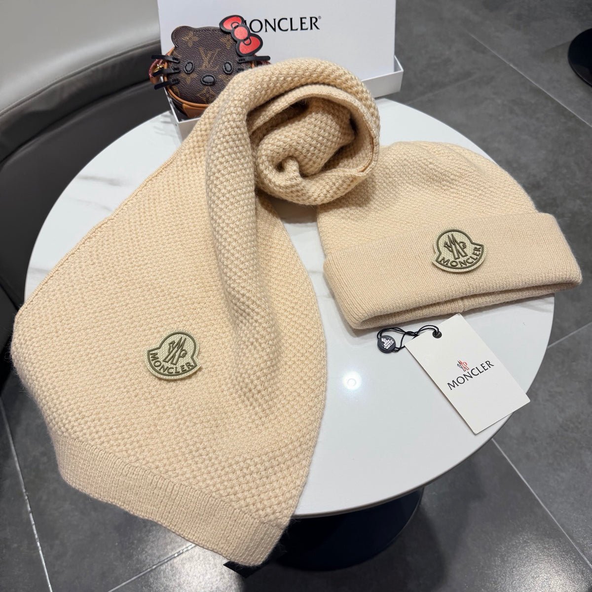 MONCLER -  Two-piece set of cashmere