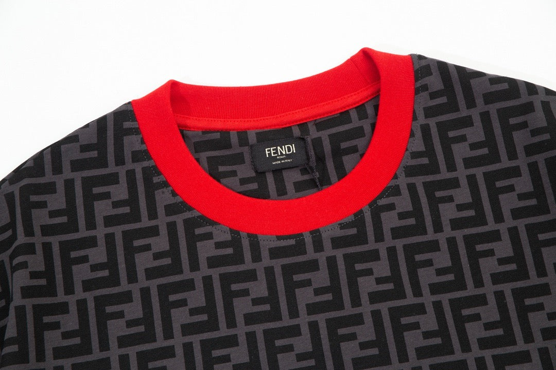 FENDI - T-shirt