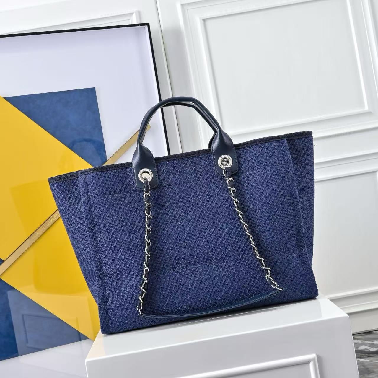 CHANEL - Deauville Bag