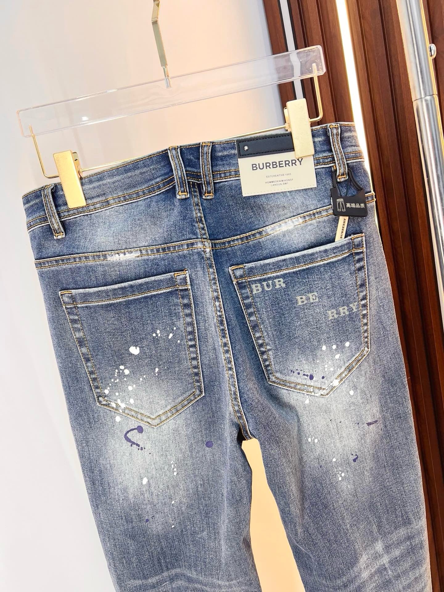 BURBERRY - Jeans