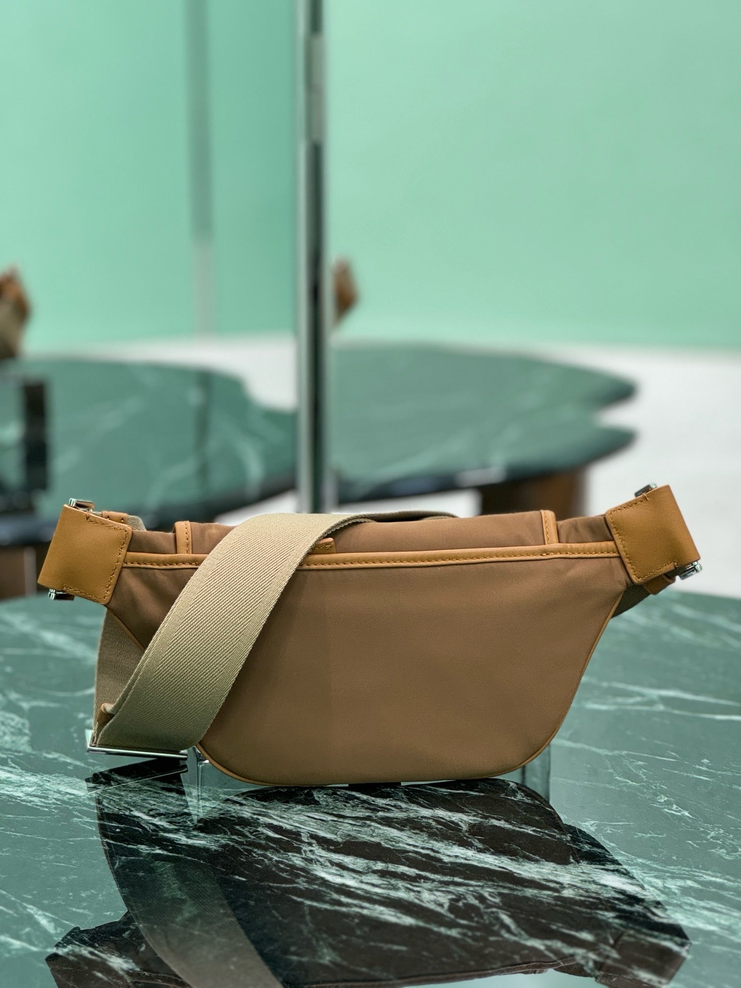 PRADA - Belt bag
