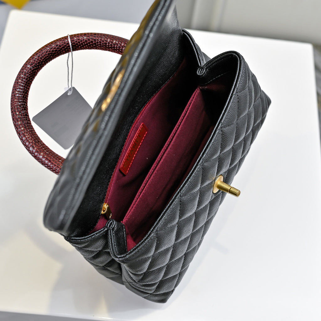 CHANEL - Handle bag