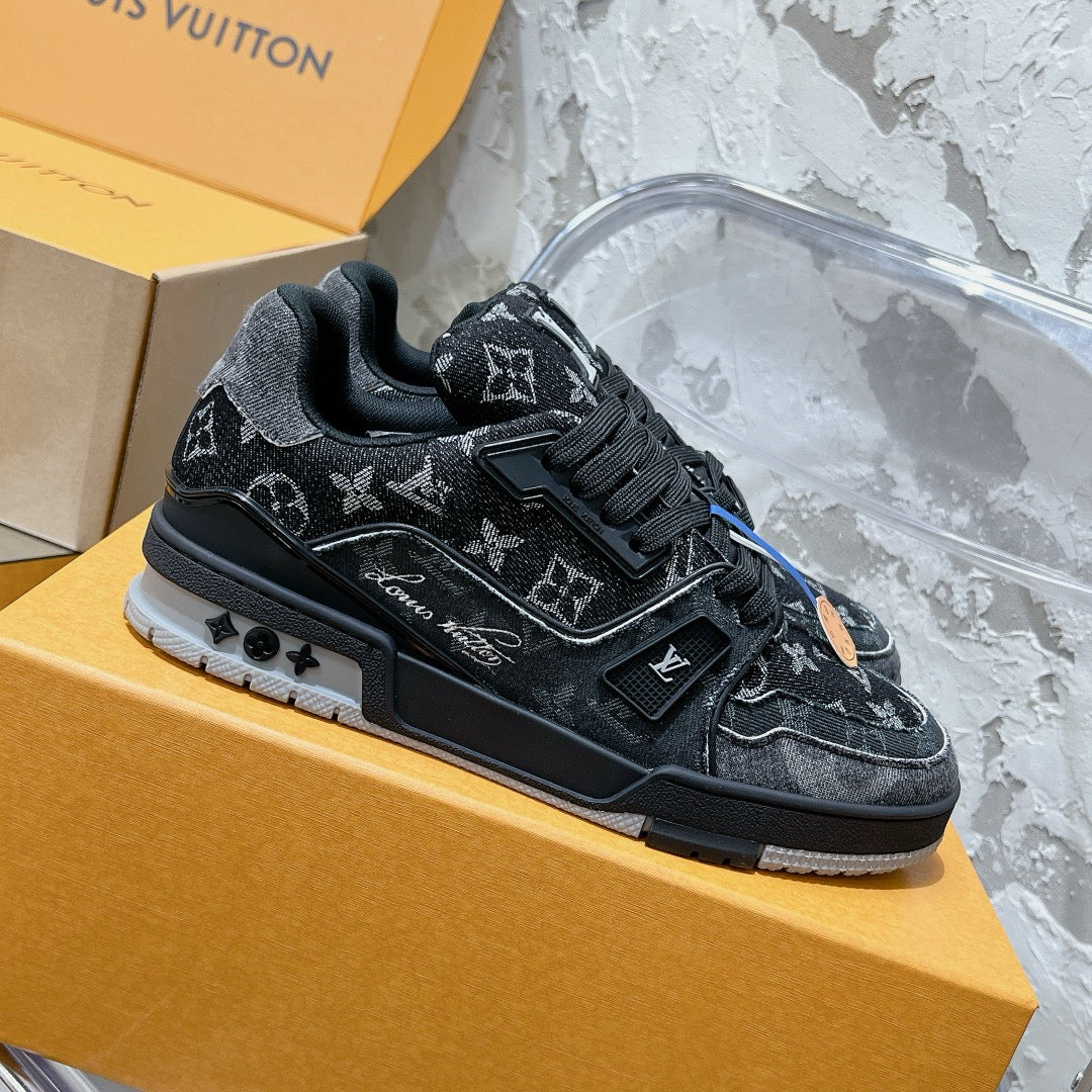 LOUIS VUITTON - Trainer Sneaker