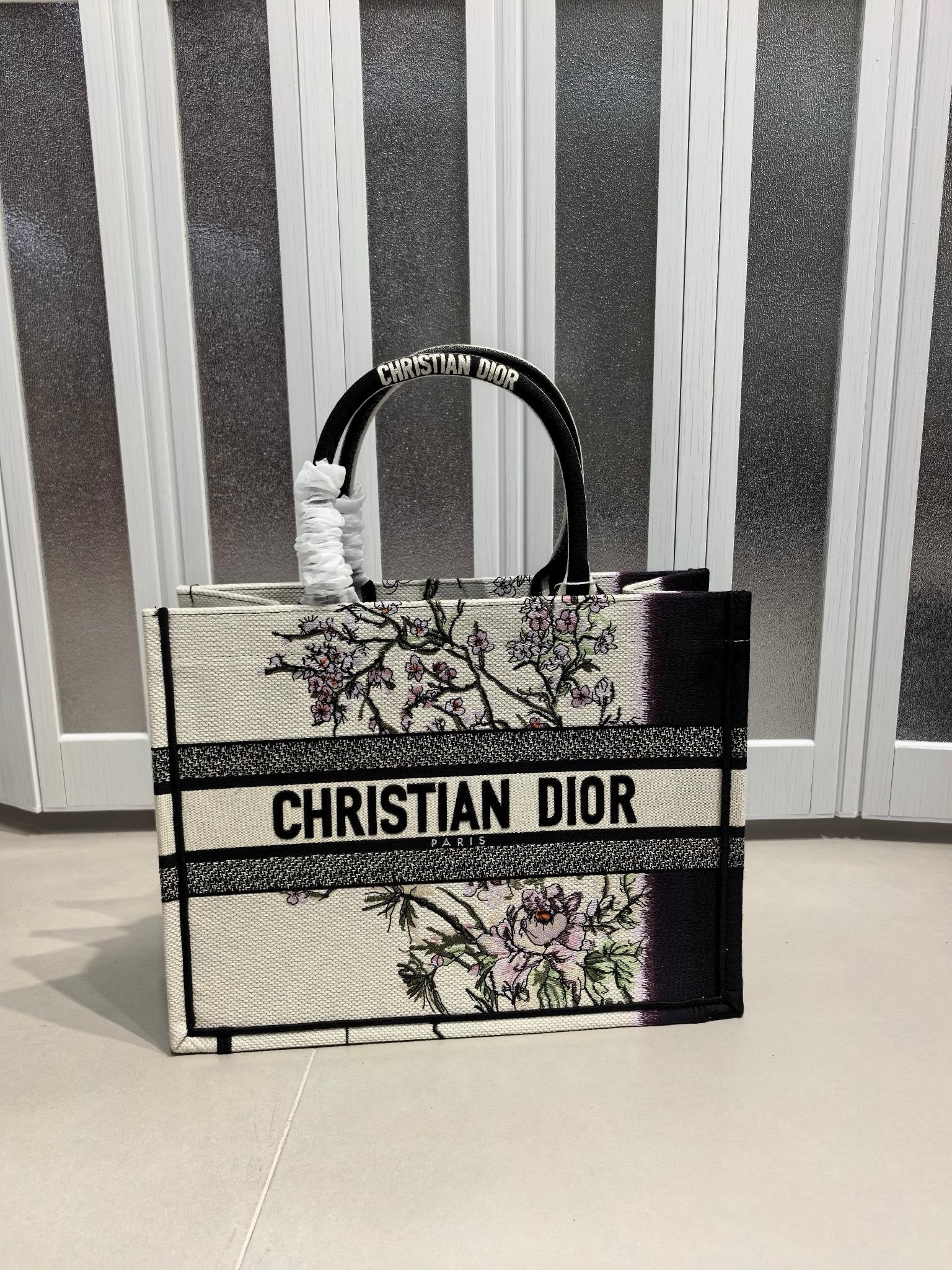 DIOR - Maria Grazia Chiuri