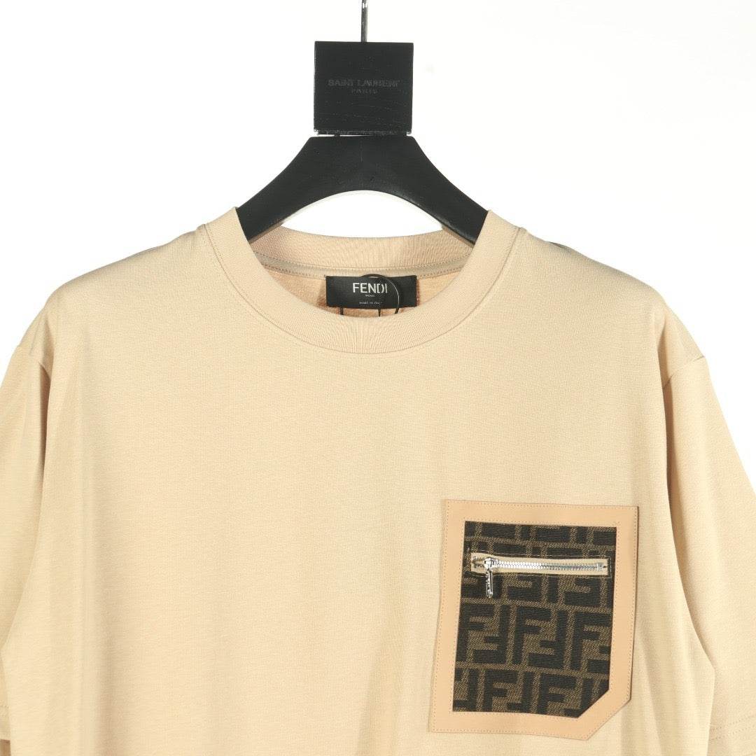 FENDI - T-shirt