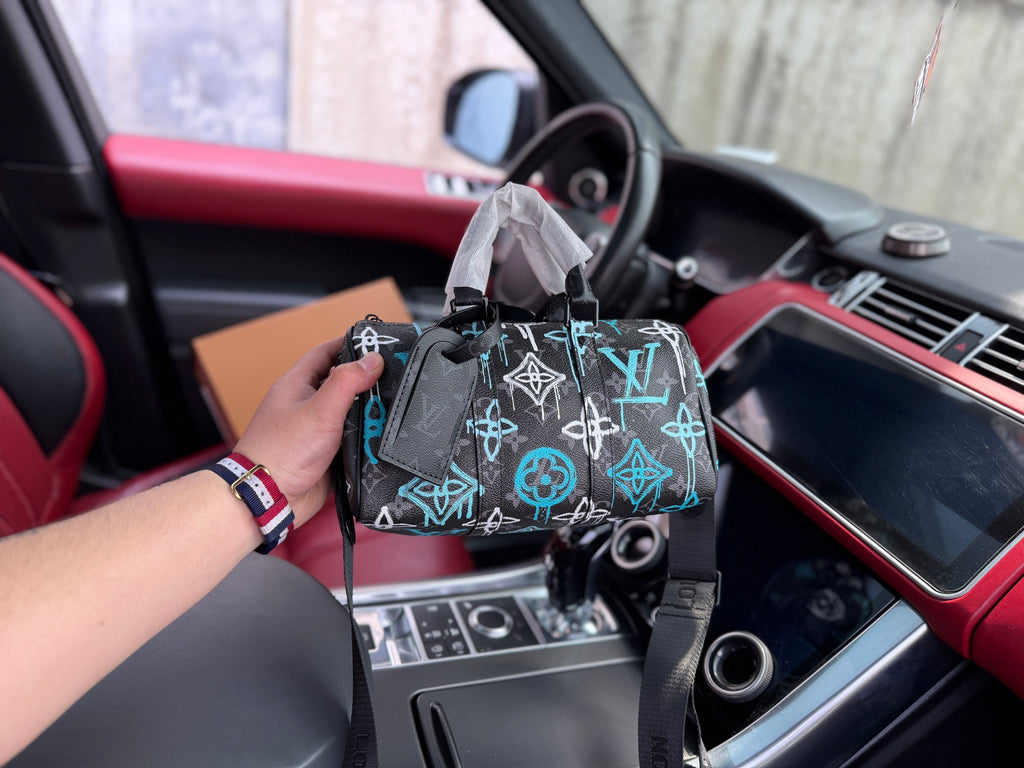 LOUIS VUITTON - Men’s Keepall bag