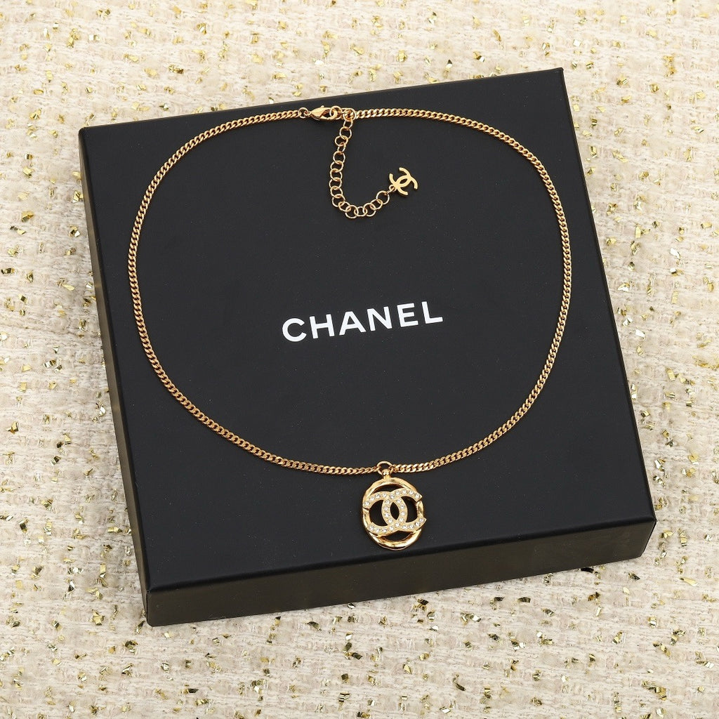 CHANEL - Crystal Necklace