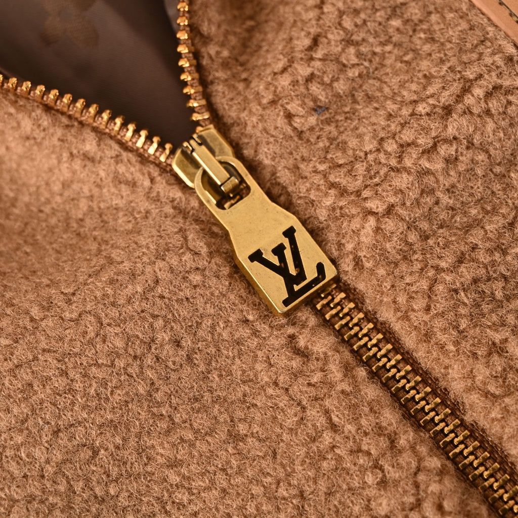 LOUIS VUITTON - Leather Patch Fleece