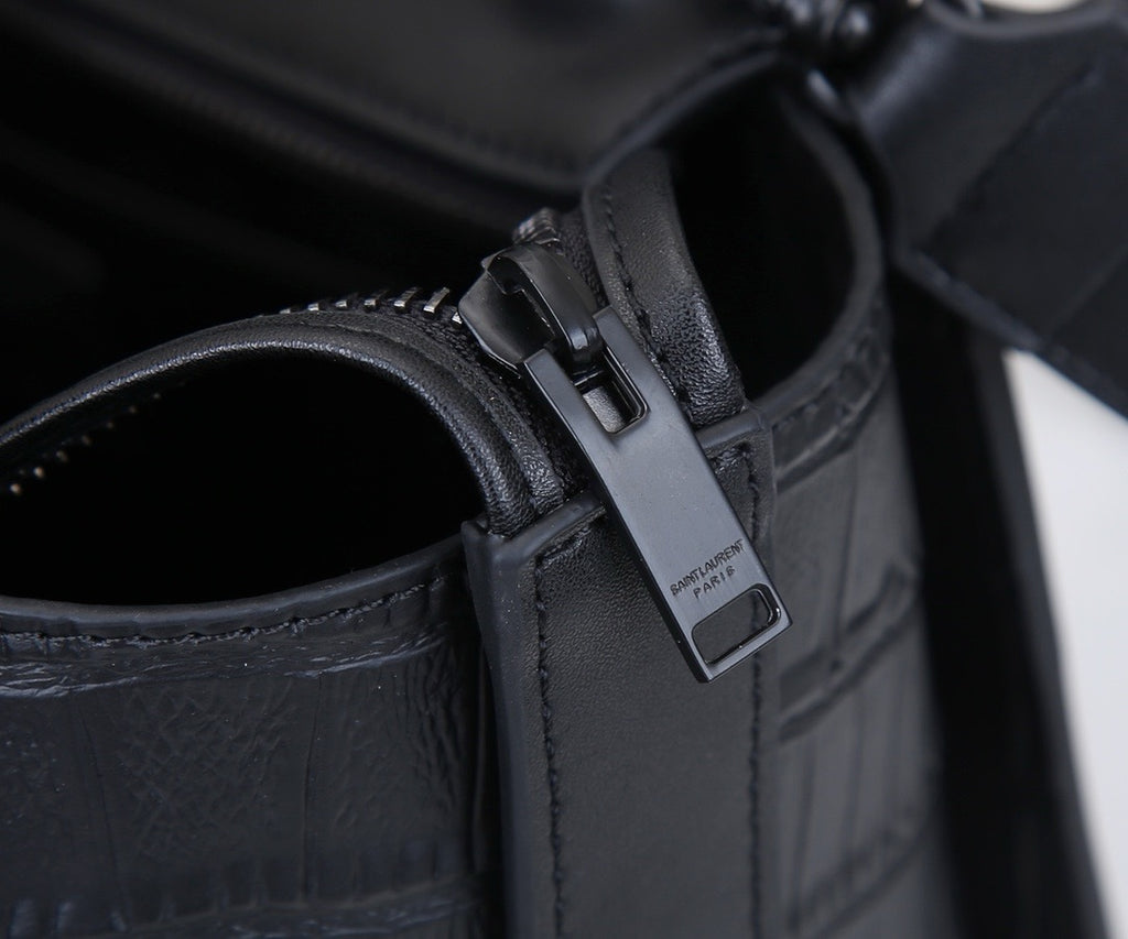 SAINT LAURENT- Black Leather Handbag