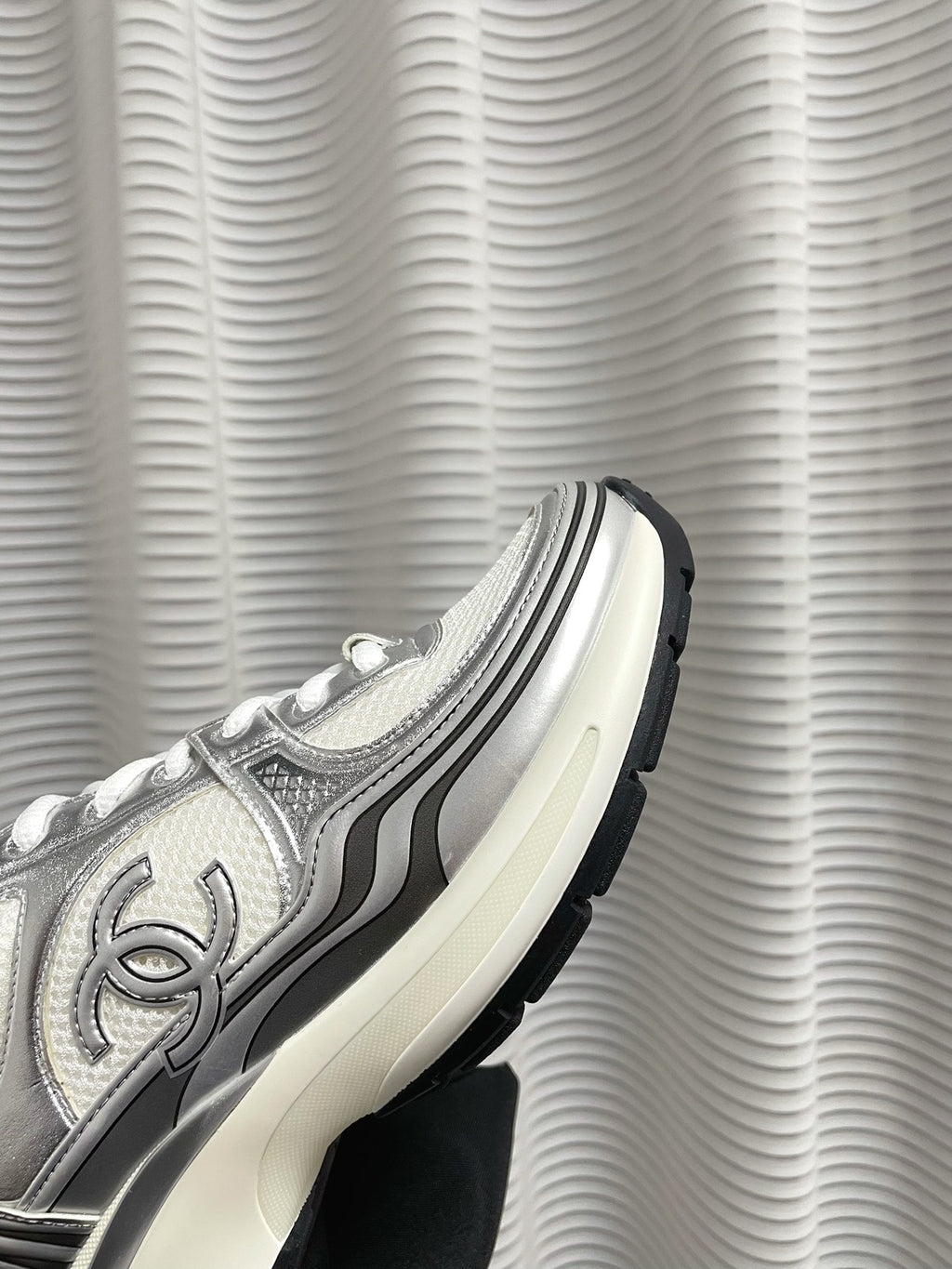 CHANEL - Fabric Laminated Calfskin Stretch CC Sneakers 38 White Silver