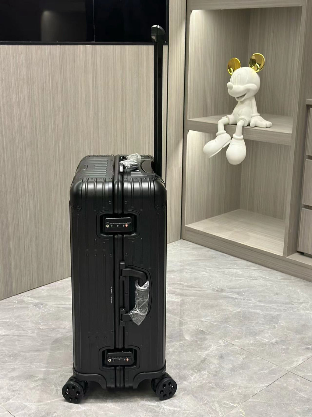 RIMOWA - ORIGINAL
Cabin
