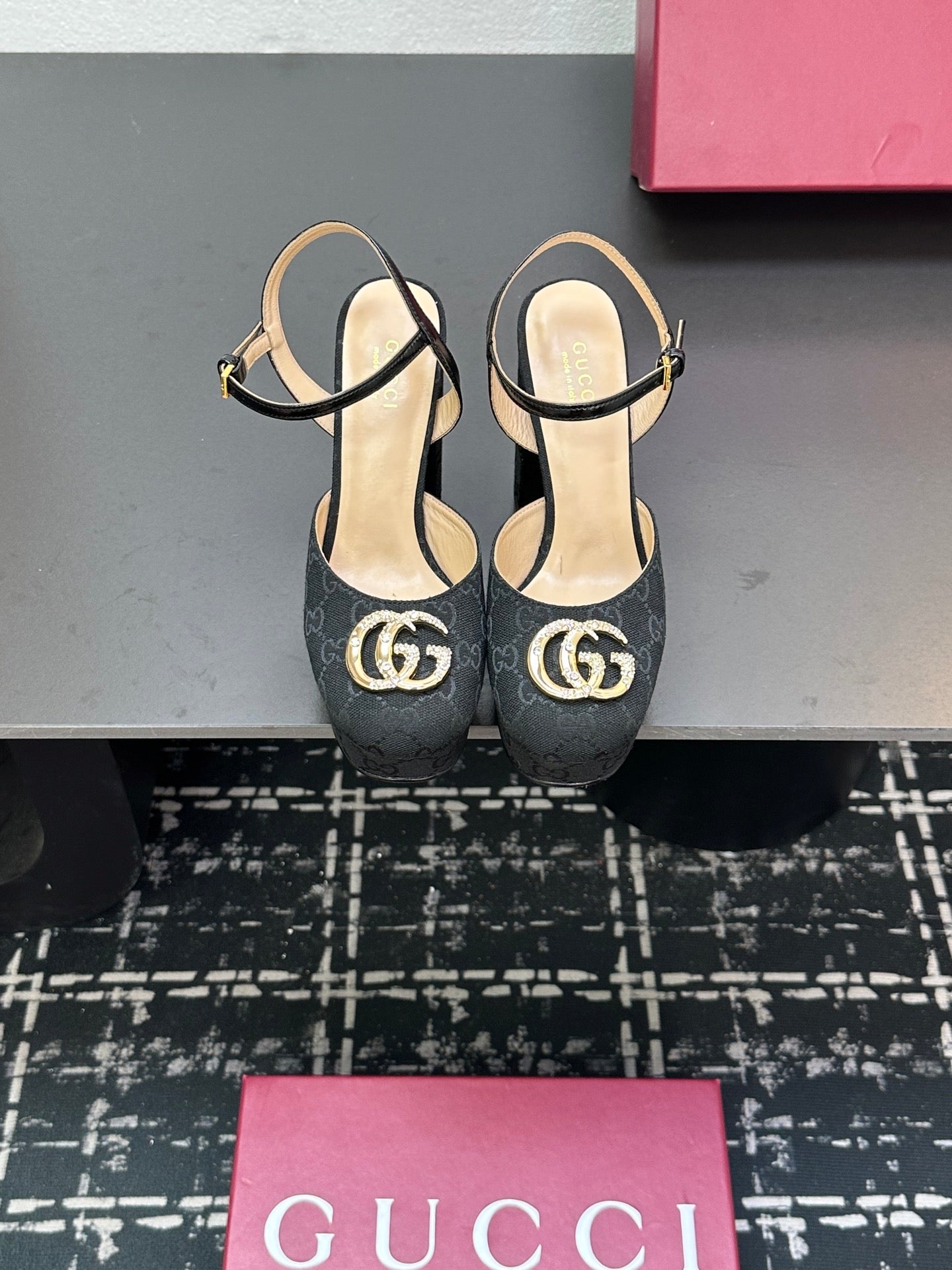 GUCCI - PLATFORM PUMP