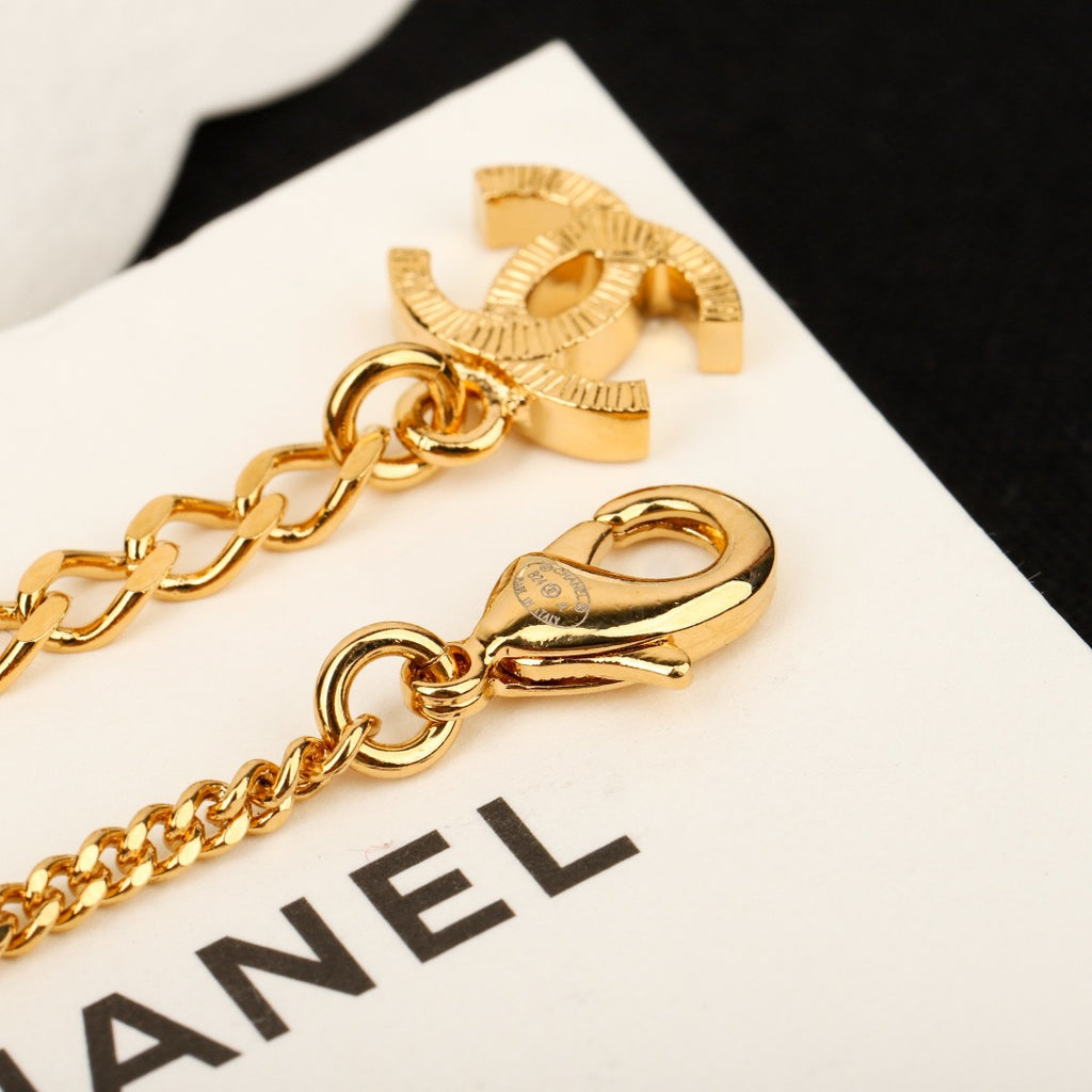 CHANEL - Crystal Necklace
