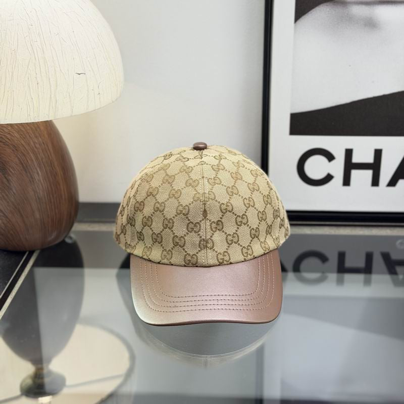 GUCCI - Leather Visor Baseball Cap