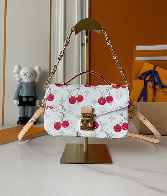 LOUIS VUITTON- LV x TM Pochette Métis East West