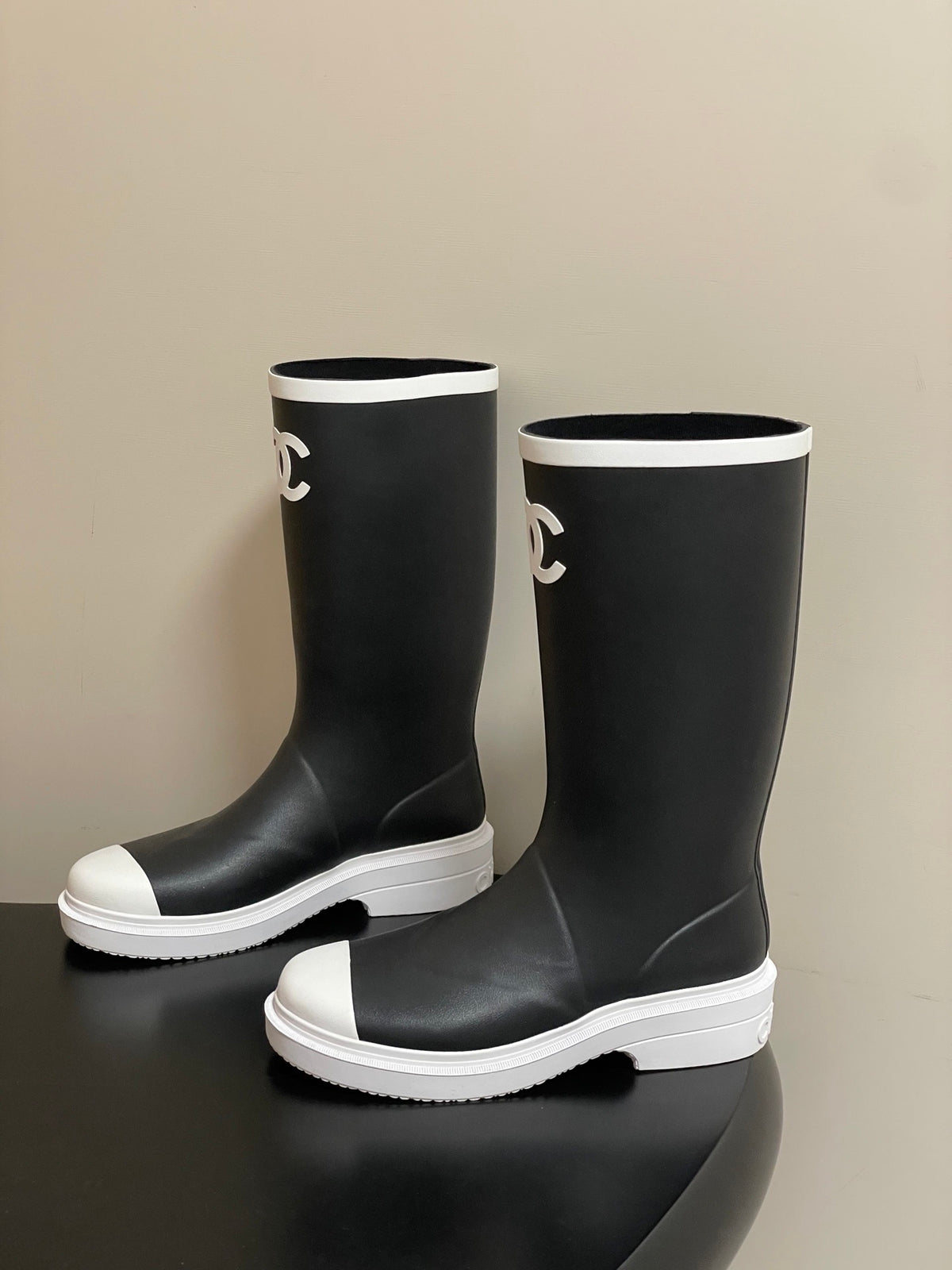 CHANEL - Wellington boots
