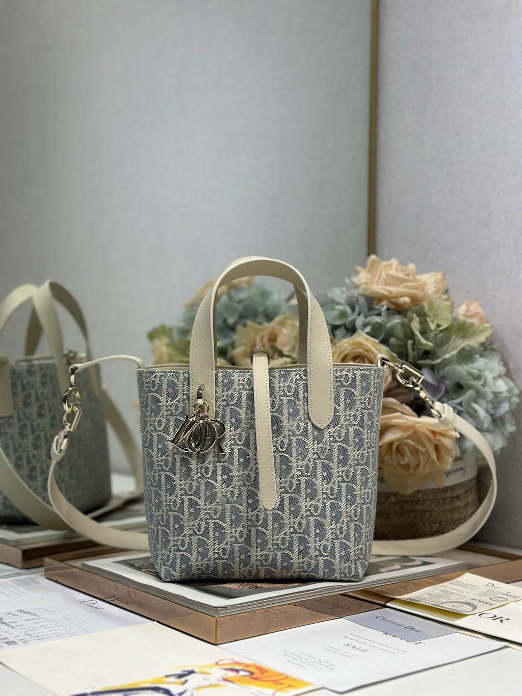 DIOR - Toujours Vertical Tote Bag