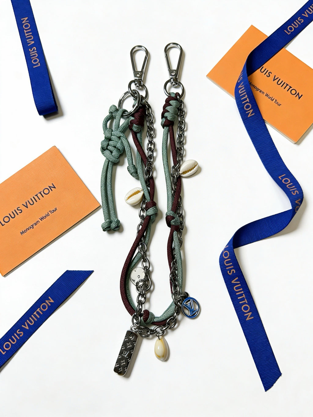 LOUIS VUITTON - bag charm and keychain