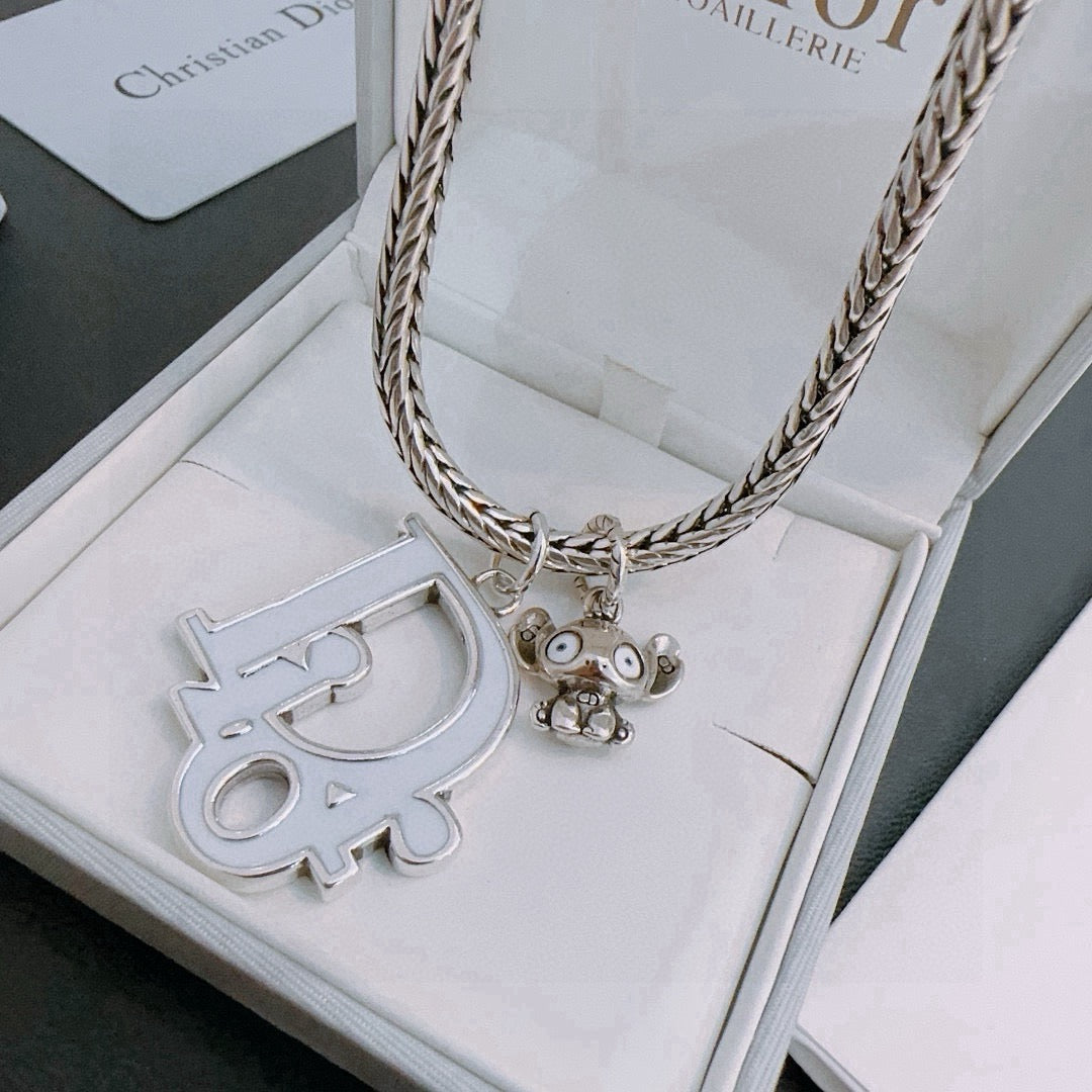 DIOR - Oblique Pendant Necklace