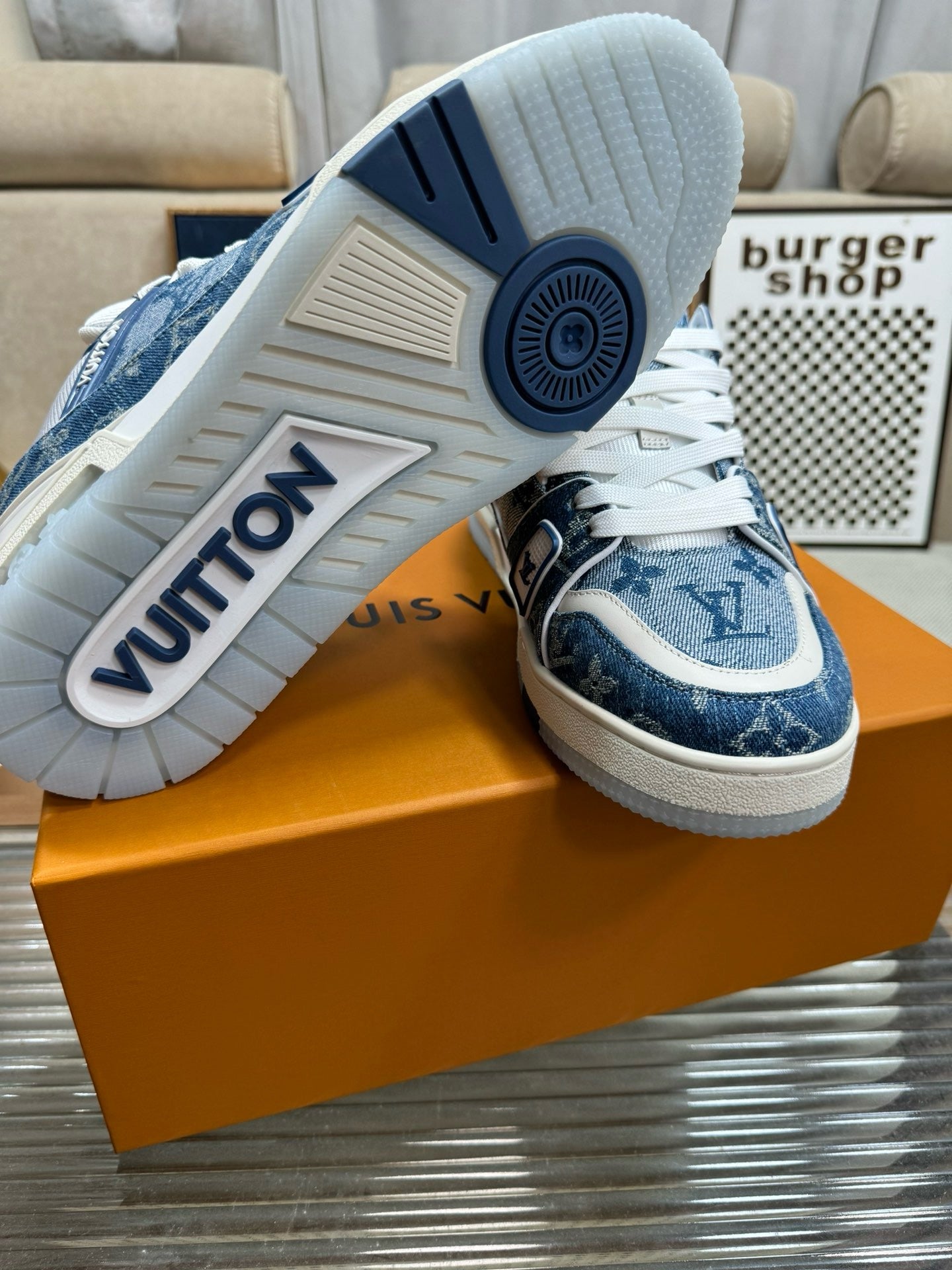 LOUIS VUITTON - Trainer Sneaker