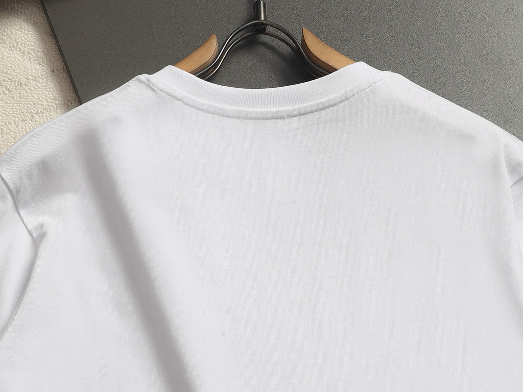 BURBERRY - T-shirt