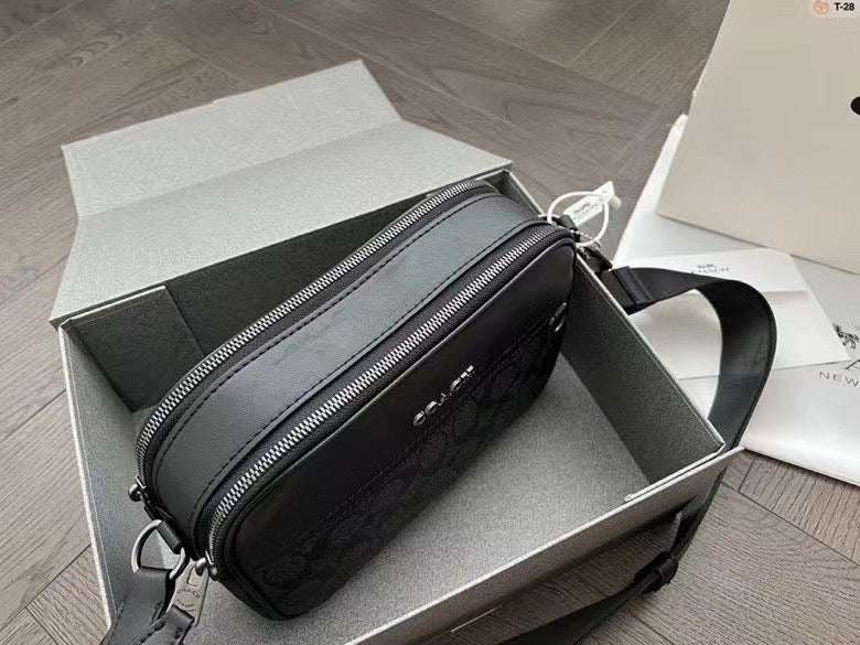 COACH - Men’s Graham bag