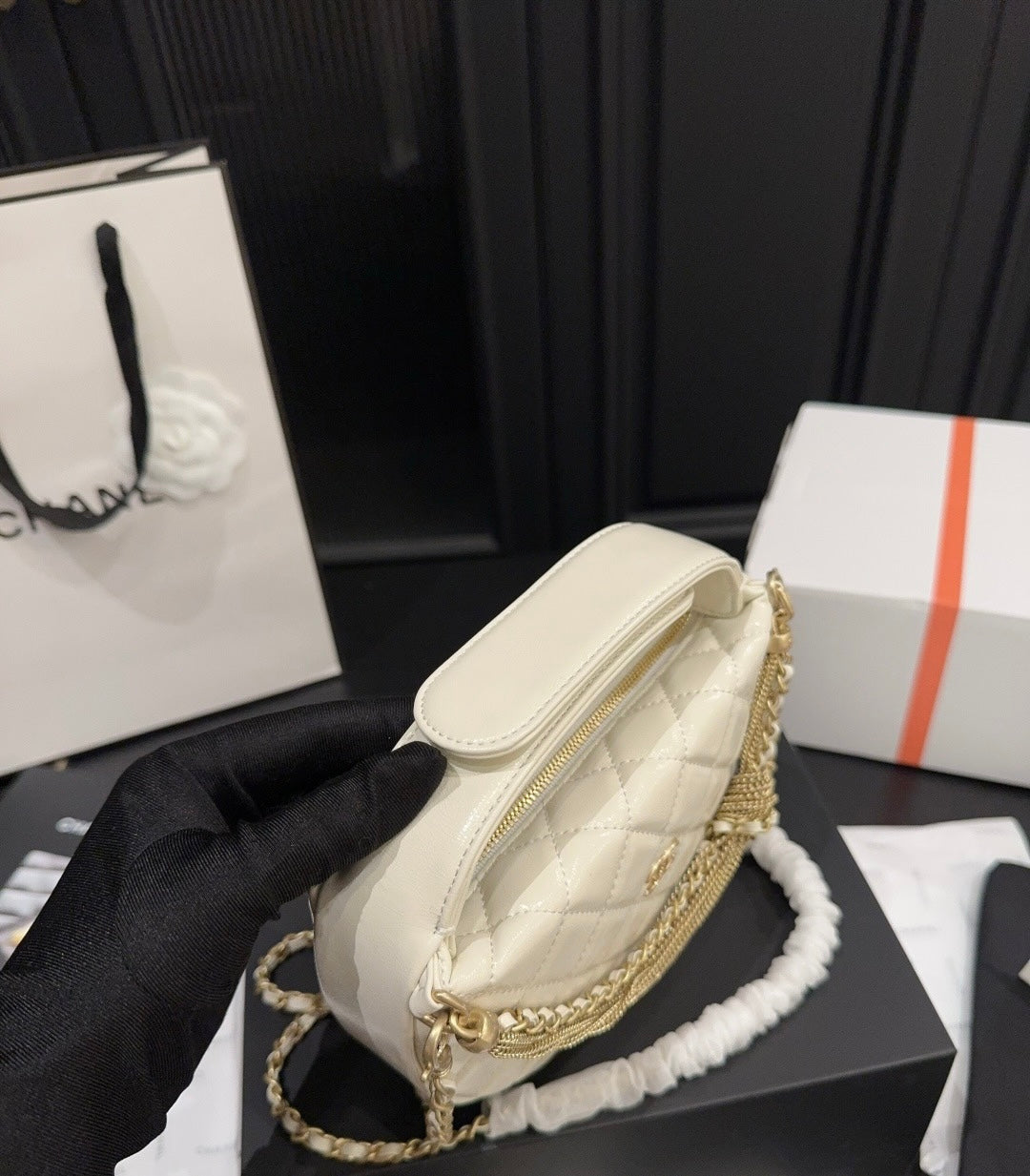CHANEL - 24A