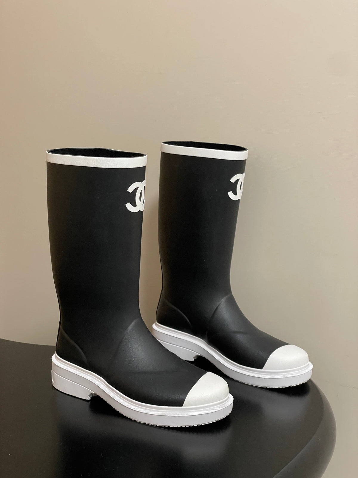 CHANEL - Wellington boots