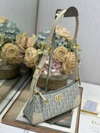 DIOR - Montaigne Wanderlust Mini Bag