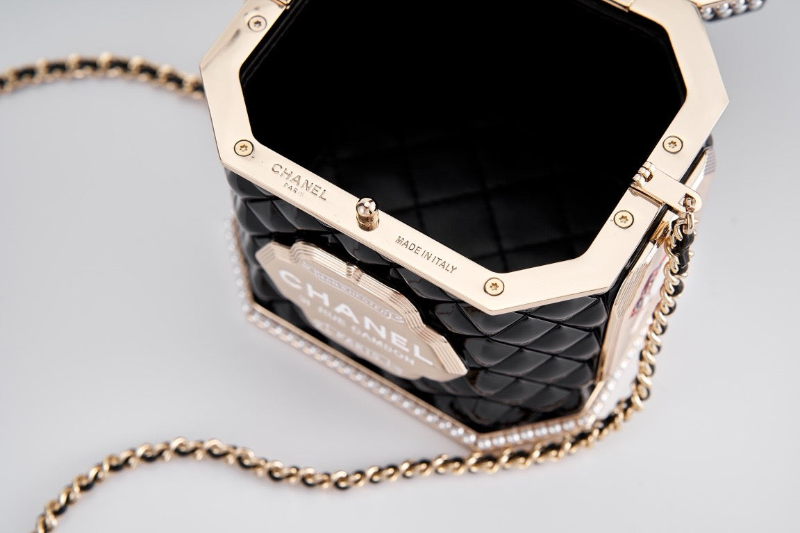 CHANEL - Limited Edition Black Quilted Resin Tea Box Minaudiere Imitation Pearl and Gold Hardware, 2024