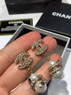 CHANEL - earrings