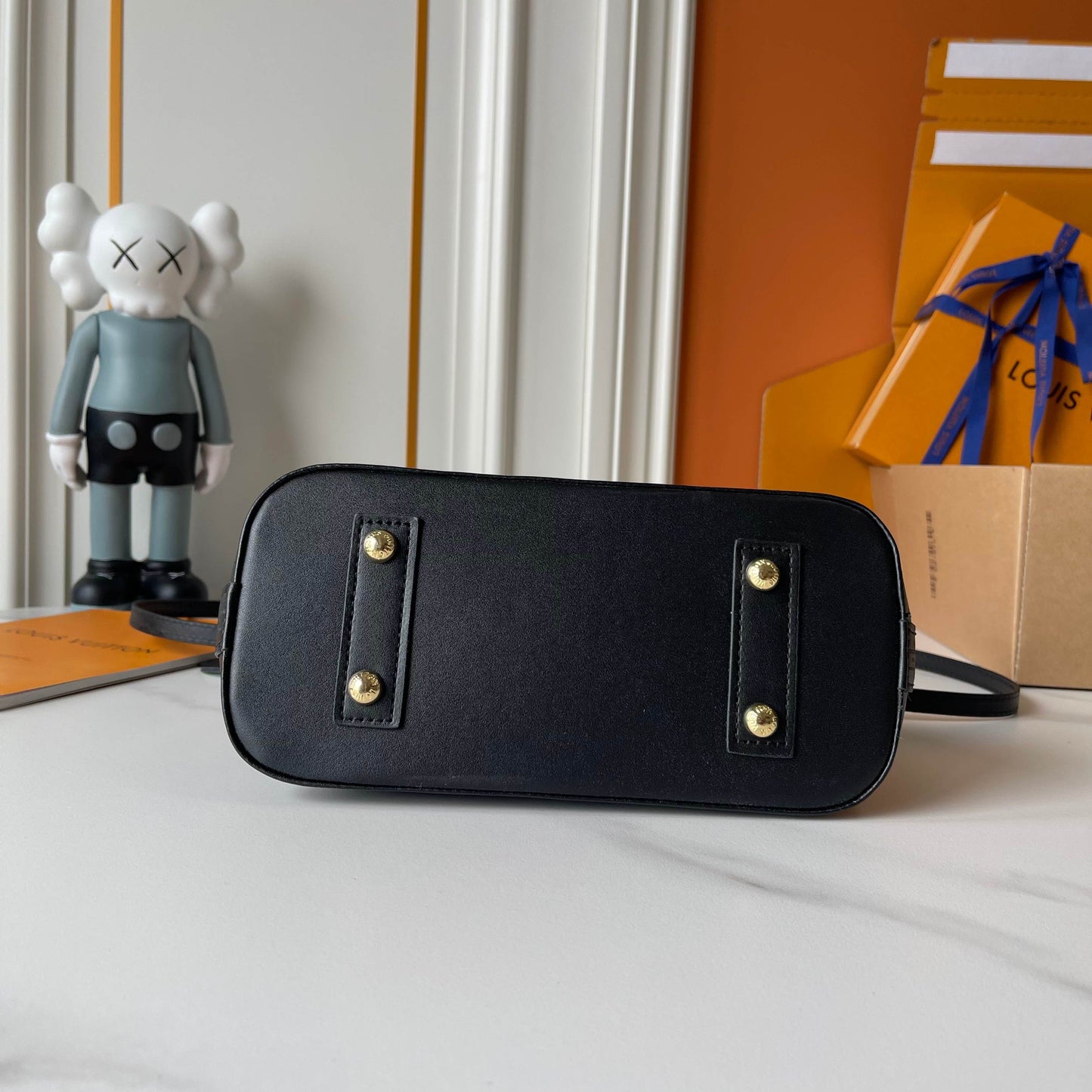 LOUIS VUITTON- Lv x TM nano alma