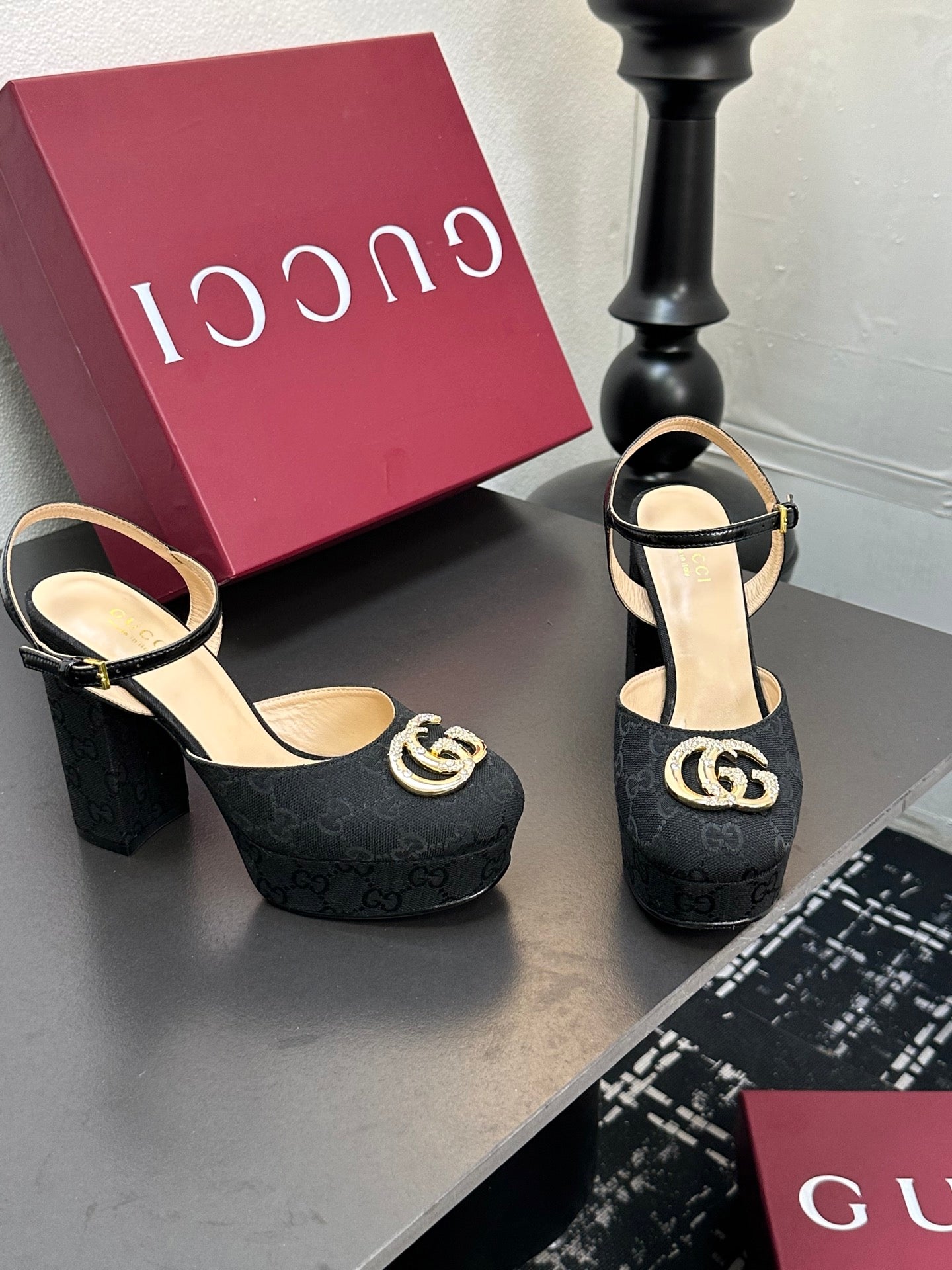 GUCCI - PLATFORM PUMP