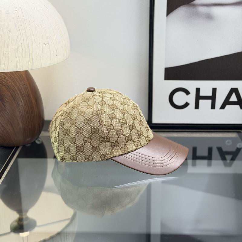 GUCCI - Leather Visor Baseball Cap