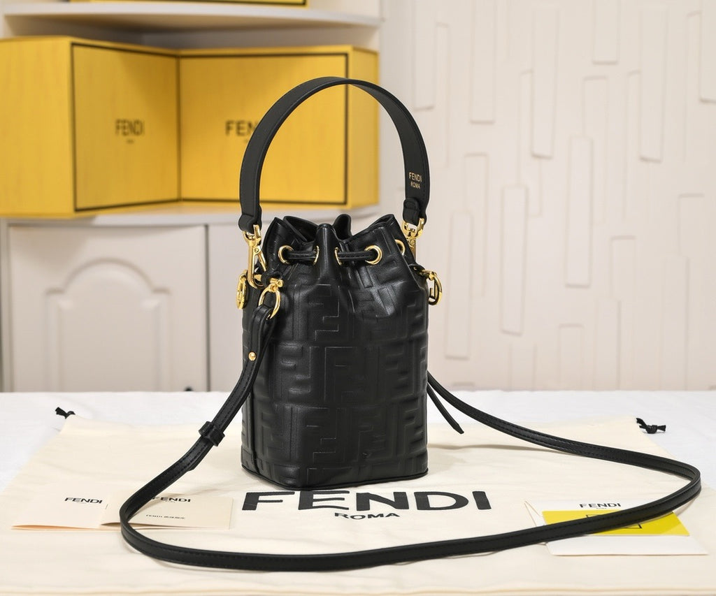 FENDI - Mon Tresor Bucket Bag