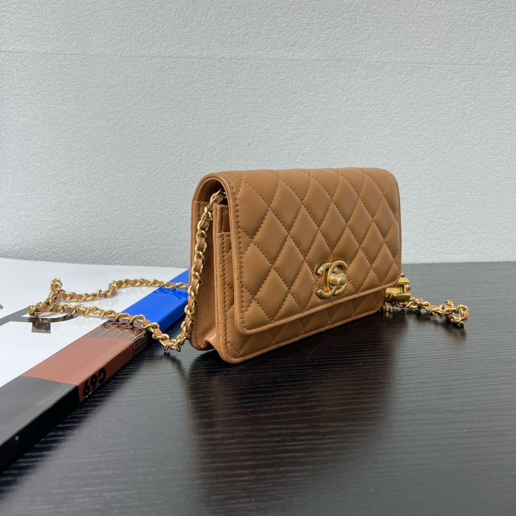 CHANEL - Caviar Quilted Hobo Bag