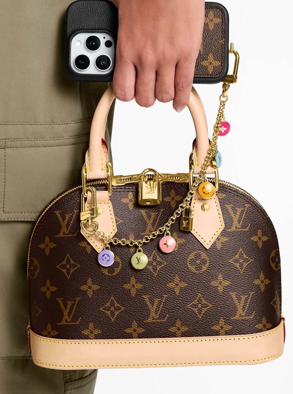 LOUIS VUITTON- bag charm