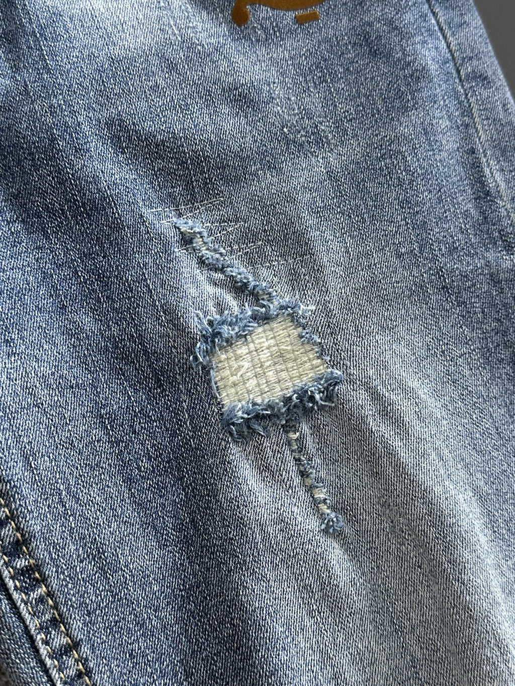 BURBERRY - Jeans