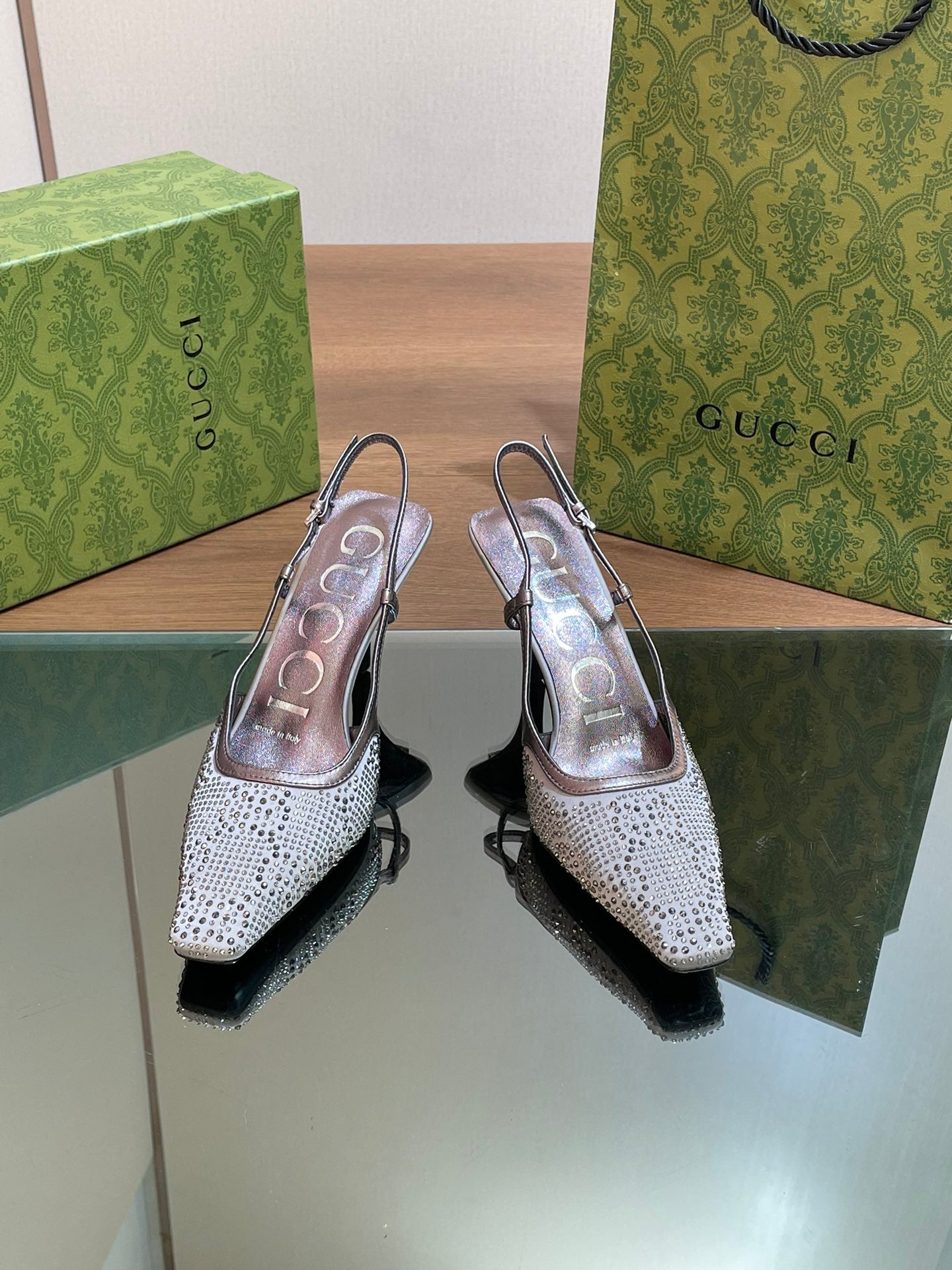 GUCCI - Crystal Slingback Pump